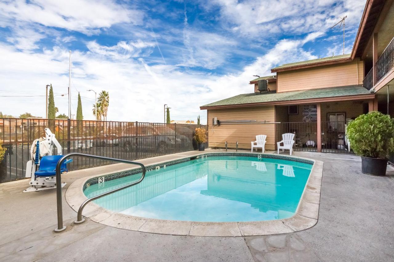Quality Inn Victorville - Hesperia I-15 Dış mekan fotoğraf
